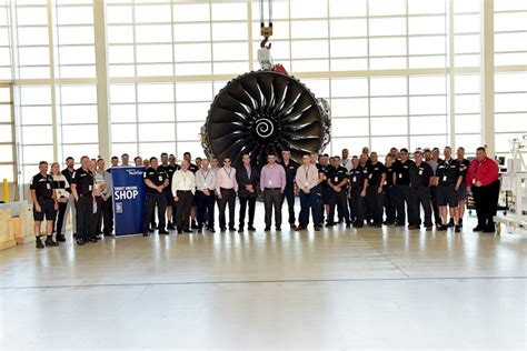 Delta Techops Services First Rolls Royce Trent Engine Samchui