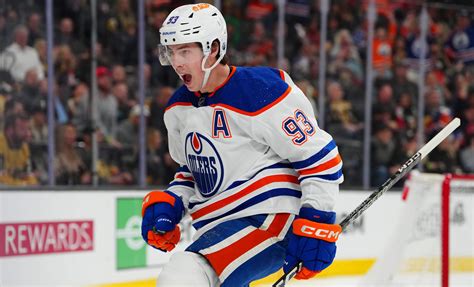 Ryan Nugent-Hopkins has been with the Oilers ‘through everything’ on ...