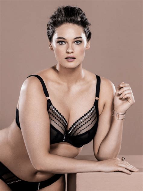 Elomi Matilda Underwire Plunge Bra El8900 - Black – Confidentially Yours