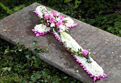 Funeral Cross Buy Online Or Call 01394 384109