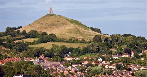 Glastonbury Travel Guide | Glastonbury Tourism - KAYAK
