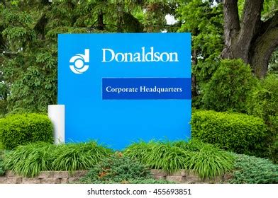 Donaldson Logo Vector (.SVG) Free Download