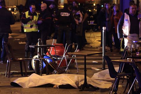 Suman 132 los muertos por atentados en París