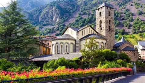 Qué Ver En Andorra En Verano Una Ruta Entre Lagos Montañas Sin Nieve