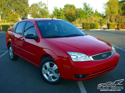 Buy Used 2005 Ford Focus Zx4 Ses 4 Door Red 69k Miles Very Clean Low Cost Gas Saver In