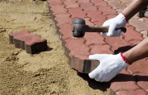 How To Lay Patio Pavers On Dirt Easy Diy Patio Patio Comfy