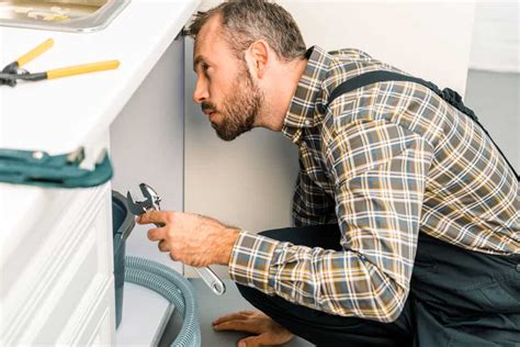 Where Is The Hot Water Valve Under The Kitchen Sink Mr Kitchen Faucets