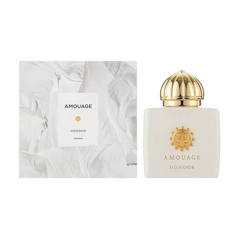 N C Hoa N Amouage Honour Woman Namperfume