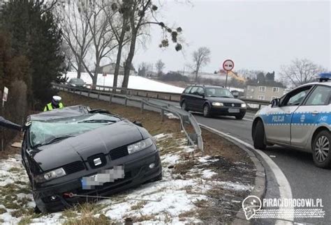 Groźny wypadek na skrzyżowaniu w Reńskiej Wsi PIRACI DROGOWI