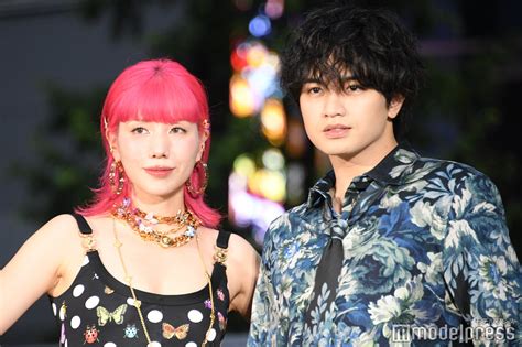 Sexy Zone中島健人、nyでのパーティーで“東京ドーム公演リハ” 仲里依紗が暴露「私最前列ですよ」＜トランスフォーマー／ビースト覚醒