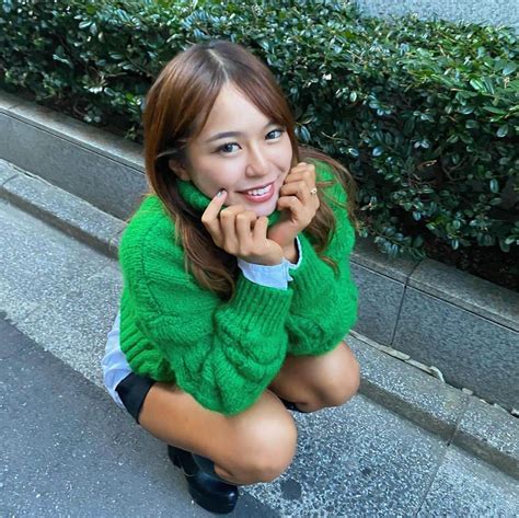 まさちゃんさんのインスタグラム写真 まさちゃんinstagram 「zaraの緑の色ってかわいんだよね💚💚 Zara