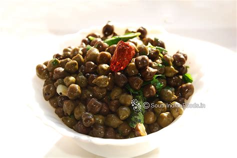 Green Chana Sundal Green Chickpeas Stir Fry Hara Chana Sundal