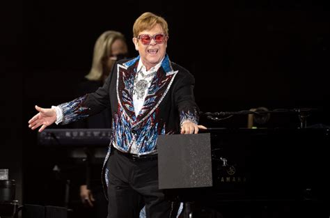 Elton John Earns Egot As Dodger Stadium Special Wins Primetime Emmy