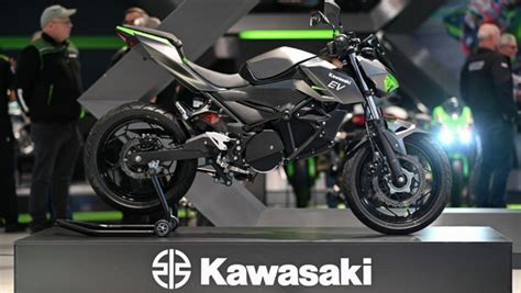 Kawasaki Memamerkan Purwarupa Motor Listrik Di Intermot