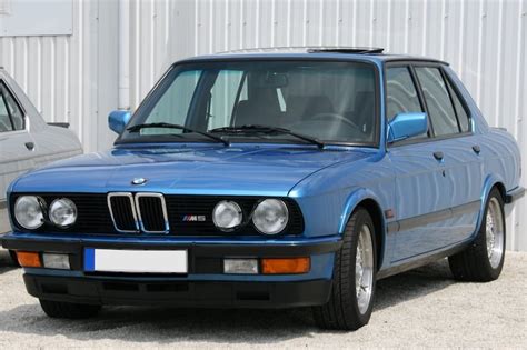 BMW E28 M5 OEM paint color options - BIMMERtips.com