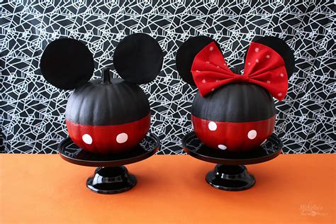 How To Make A Mickey And Minnie Mouse Pumpkin No Carve Minnie Mouse Pumpkin Mickey Mouse