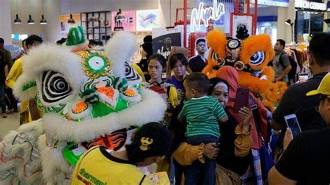 Atraksi Barongsai Hibur Pengunjung Summarecon Mal Bekasi Ini Jadwal