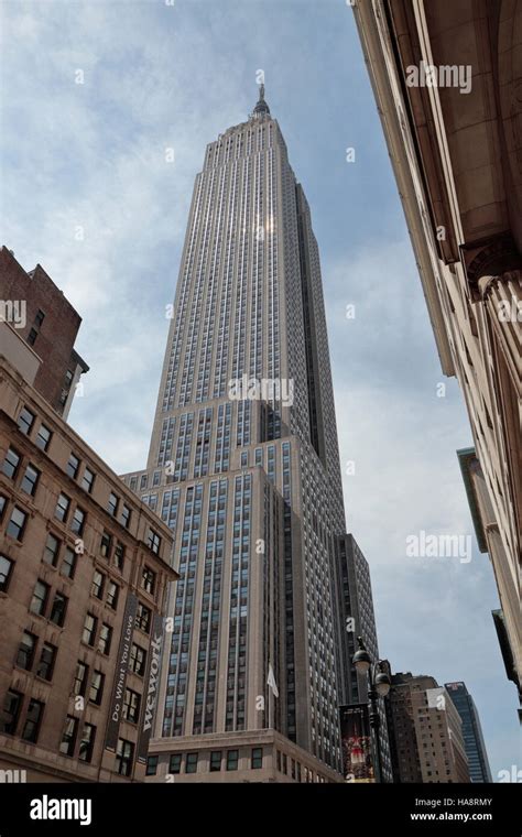 34th Street Manhattan Hi Res Stock Photography And Images Alamy