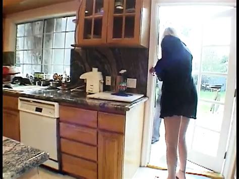 Mature Blonde Shemale Gets Her Ass Polished By Overstayer XHamster