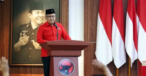 Hasto Minta Jurkam Muda Teladani Tradisi Intelektual Bung Karno