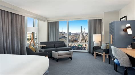 Hotel in Downtown Boston | Courtyard Boston Downtown North Station