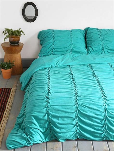 Fascinating Turquoise Bedding Sets Add A Fresh Touch To The Bedroom