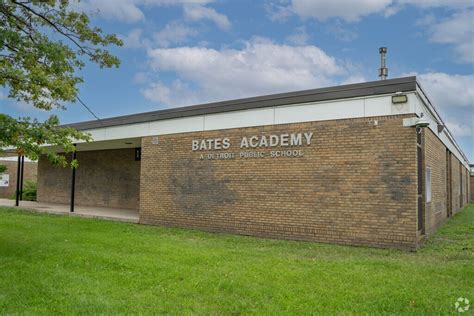 Bates Academy, Rankings & Reviews - Homes.com