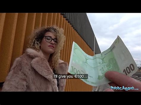 Agente público español coño afeitado follado al aire libre en público XVIDEOS