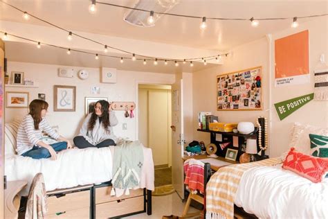 How To Create The Dorm Room Of Your Dreams Tips Tricks To Create A