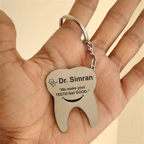 Best Gift For Dentists Personalized Tooth Keychain Corporate Gifts