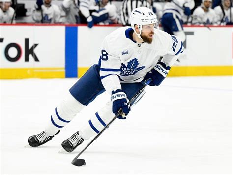 Maple Leafs Hakanpaa Finds Nhl Return Unreal After Knee Woes