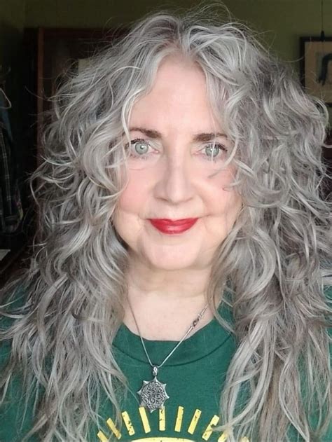 Gorgeous Grannies Hair Reference Silver Hair Cut And Color Woman