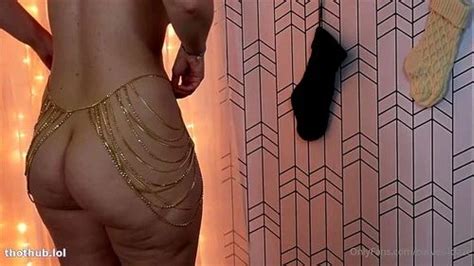 Watch Curves Daze Curvy Body Chubby Ass Babe Porn SpankBang