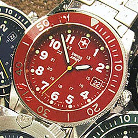 Victorinox Swiss Army L100 Lg Red Lancer 100 Large Red Dial