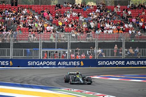 Veja fotos do primeiro treino livre do GP de Singapura de Fórmula 1