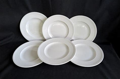 John Goodwin Wedgwood Set Of Dessert Breakfast Plates Catawiki