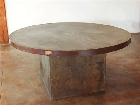 Round Pedestal Dining Table with Concrete Top – Nate Berkus