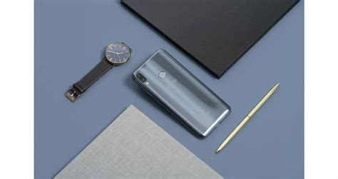 Infinix Introduces HOT S X First AI Selfie Smartphone With Notch Display