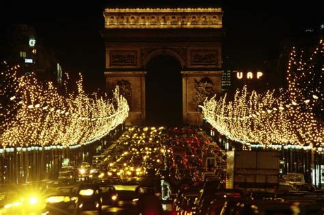 Guide du quartier des Champs Elysées BlazeTrip