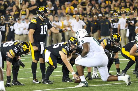 Hn Podcast The Deacon Hill Era Begins Sports Illustrated Iowa Hawkeyes News Analysis And More