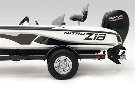 Nitro Z Bass Boat