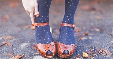 Can I Wear Tights With Open Toed Shoes Fashion Purewow