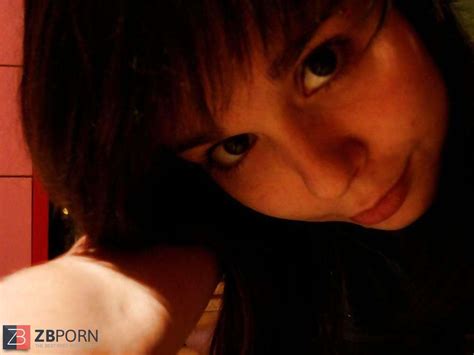 Faces And Down Half Shirt ZB Porn