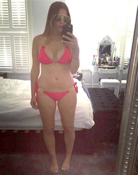 Imogen Thomas Shows Off Figure In Pink Bikini In Sexy Instagram Selfie Daily Mail Online