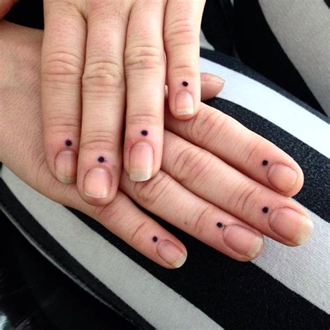 Four Dot Tattoos On Fingers Finger Dot Tattoo Dot Tattoos Hand Tattoos