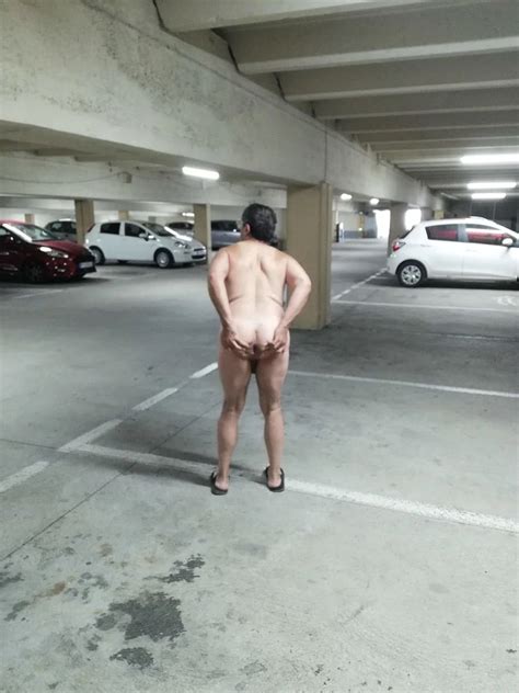 Exhibe Au Parking Public 7 Nude Pics XHamster