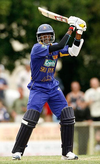 Farveez Maharoof Plays A Square Cut