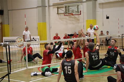 Oturarak Voleybol Erkek Milli Takımı Slovenya da Şampiyon Oldu Haberler