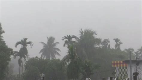 Weather Update চাতক অপেক্ষার দিন শেষ এবার দক্ষিণবঙ্গে ঢুকতে চলেছে