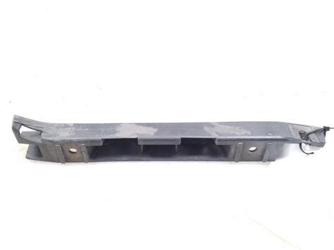 Used Bmw 7 Serija Rear Bumper Bracket 8223248